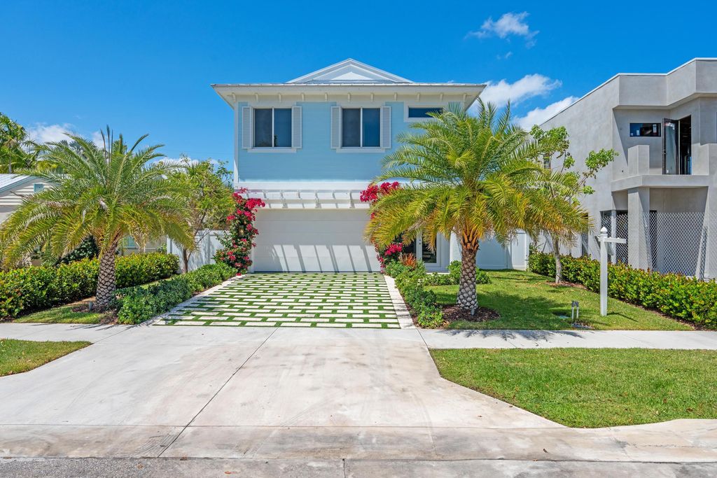126 Auburn Drive, Lake Worth, FL 33460