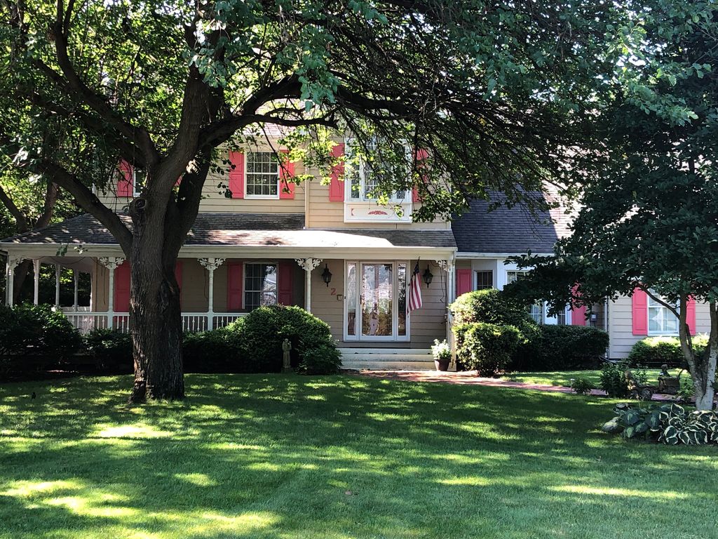 2 Danielle Dr Sayville Ny 11782 Trulia