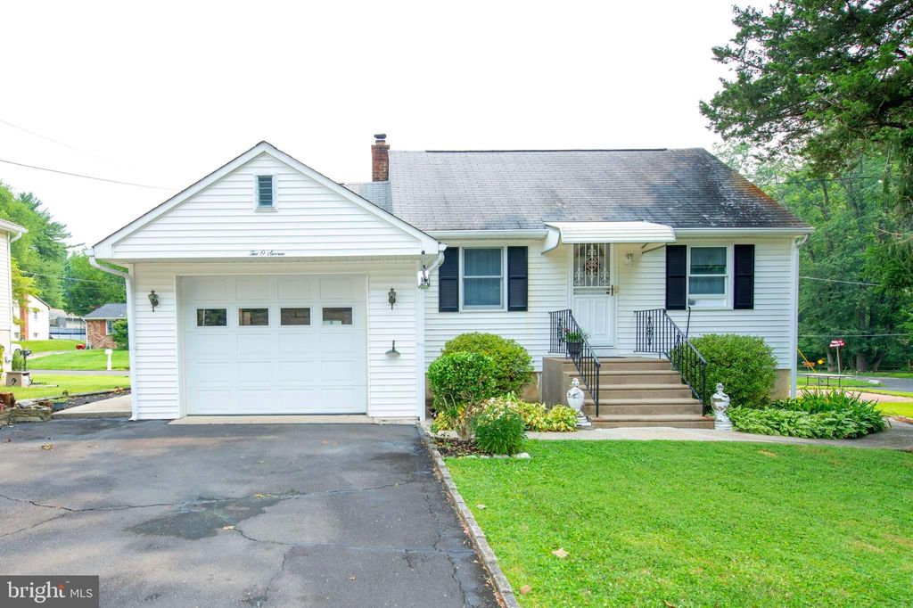 207 Mankin Ave, Huntingdon Valley, PA 19006 Trulia
