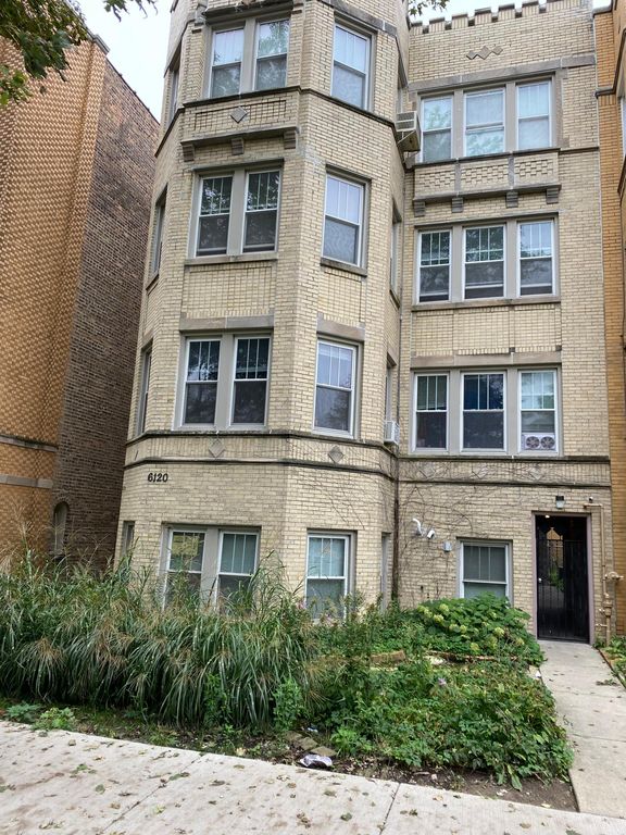 6120 N Rockwell St #2A, Chicago, IL 60659