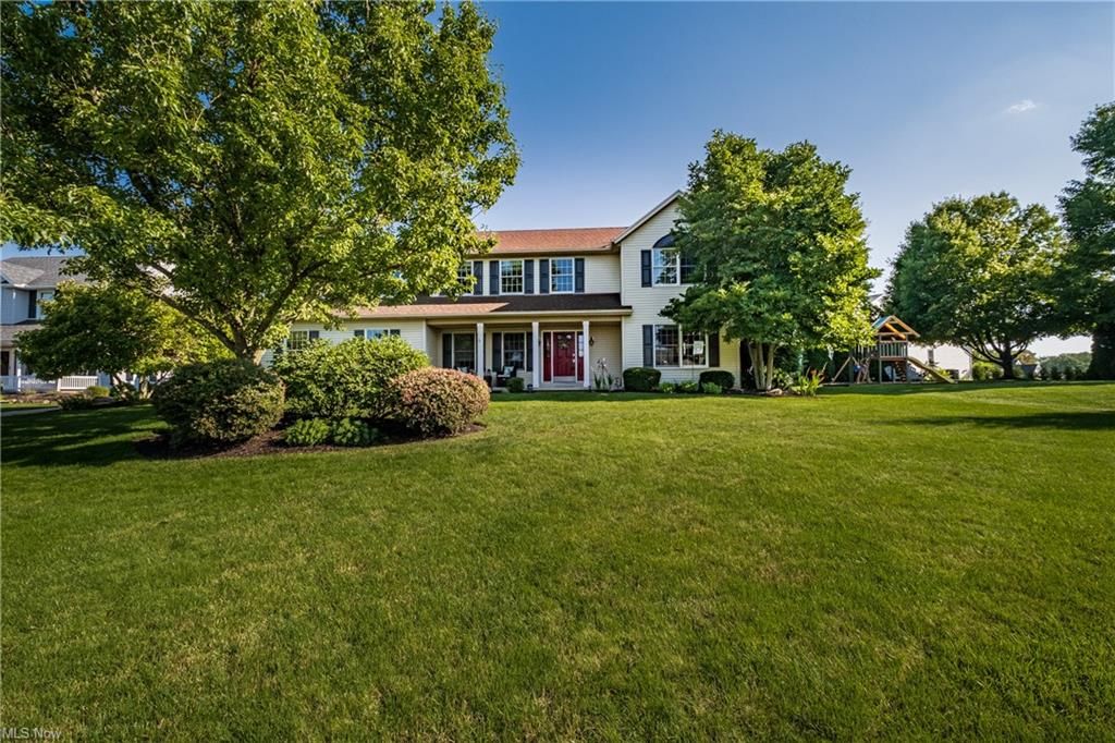 6738 Thicket St NW, Canton, OH 44708