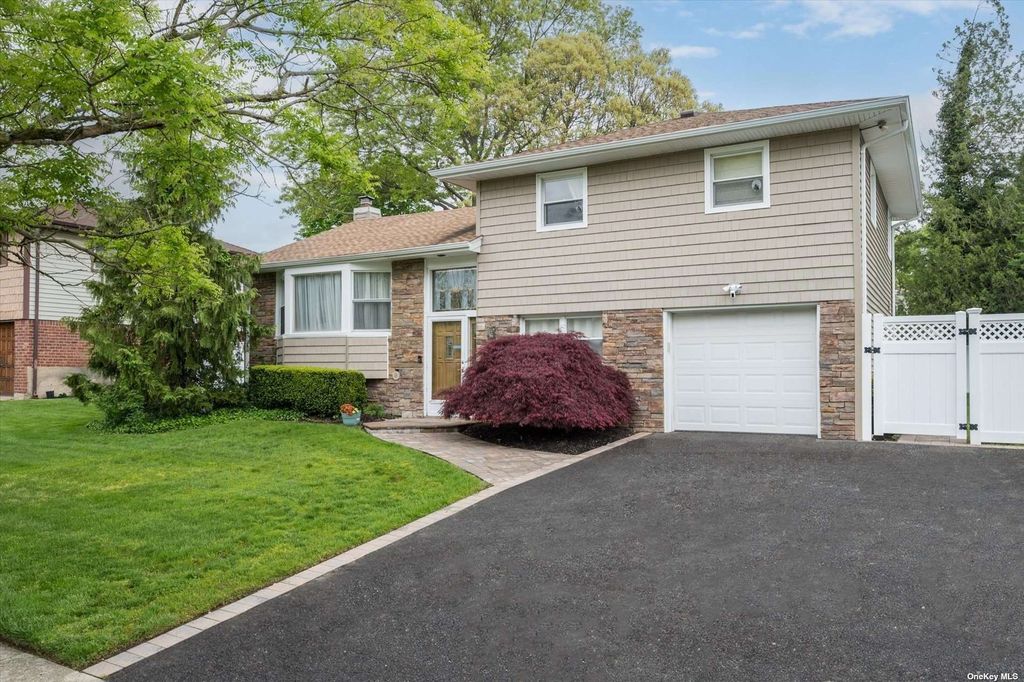 18 Jane Drive, Old Bethpage, NY 11804 MLS 3552044 Trulia