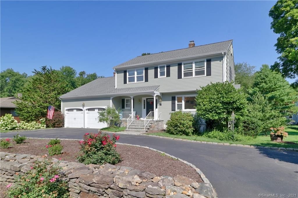 790 Fairfield Woods Rd, Fairfield, CT 06825