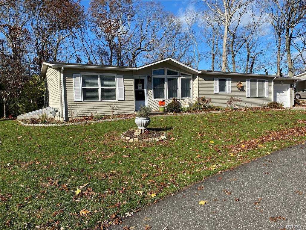 140747 Middle Rd, Calverton, NY 11933 Trulia