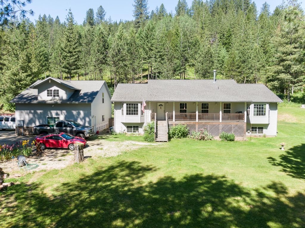 554 Weir Gulch Rd, Pinehurst, ID 83850 4 Bed, 3 Bath SingleFamily