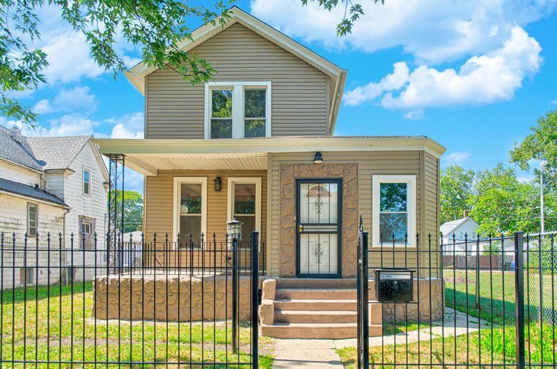 10210 S Wallace St, Chicago, IL 60628