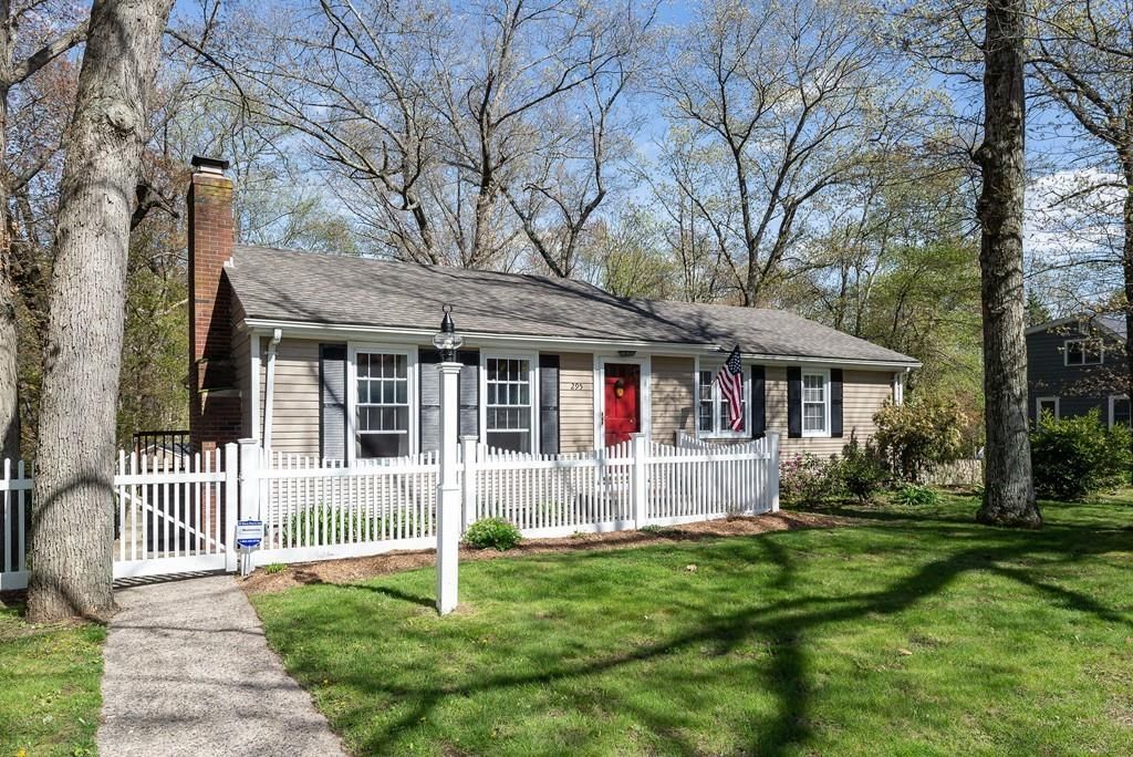 295 Clifton St, Attleboro, MA 02703 Trulia