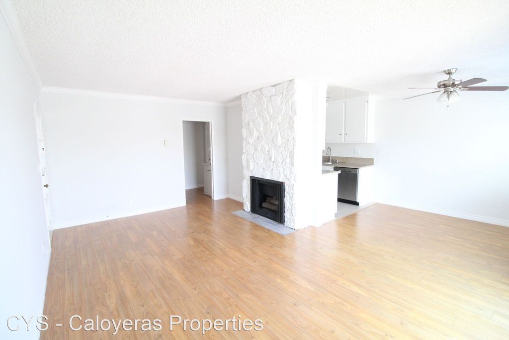1530 S Saltair Ave #9, Los Angeles, CA 90025
