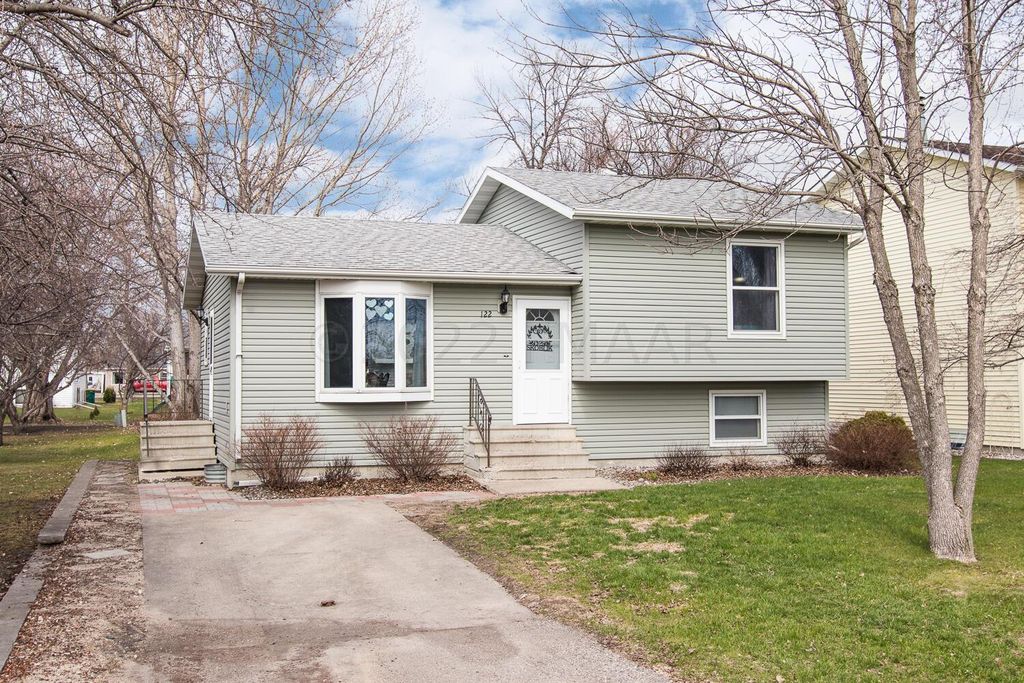 122 4th Ave S, Casselton, ND 58012 Trulia