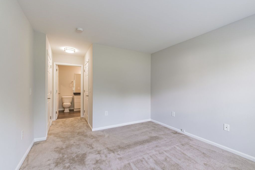 Eagle Rock Apartments At Freehold Freehold Nj Trulia