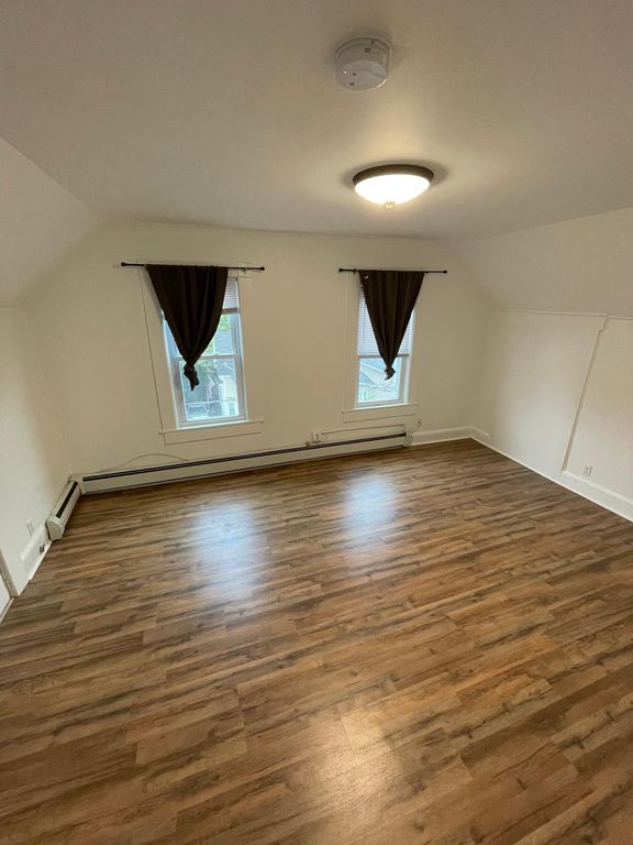 35 Clare St #3, Lowell, MA 01854