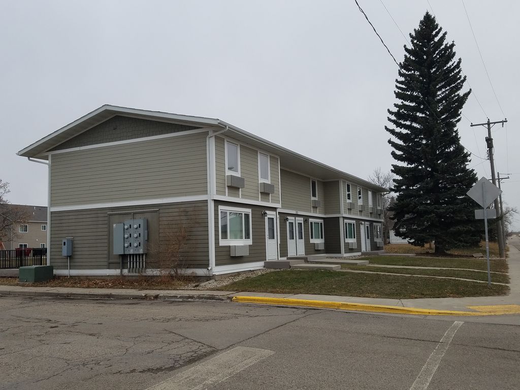 322 6th Ave  SE #Units, Stanley, ND 58784