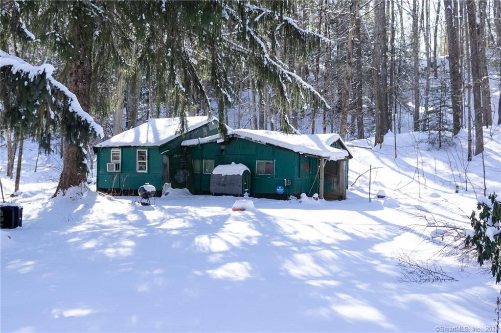 555 Purchase Brook Rd, Southbury, CT 06488