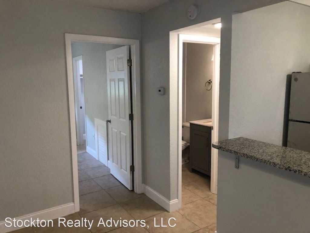 1045 Cocoanut Ave #305, Sarasota, FL 34236