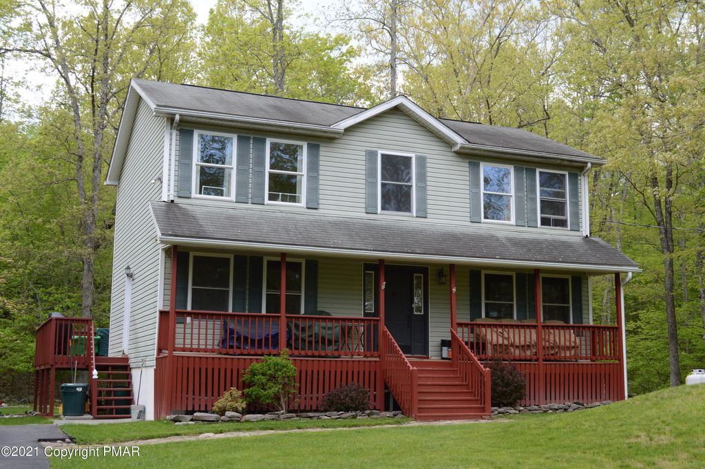 429 Timber Hill Rd, Henryville, PA 18332 3 Bed, 3 Bath SingleFamily