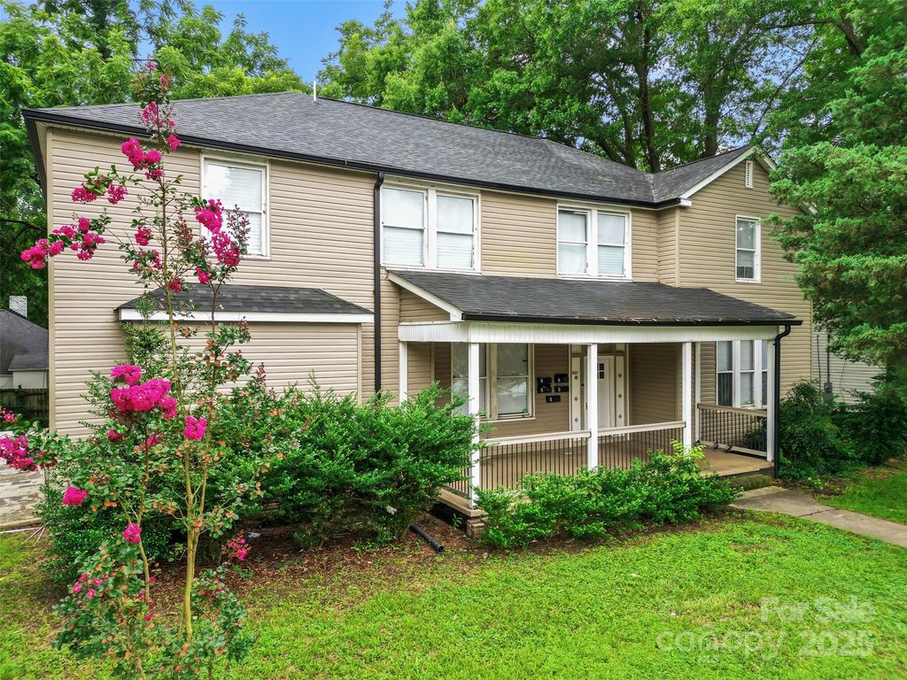 907 W  5th Ave, Gastonia, NC 28052