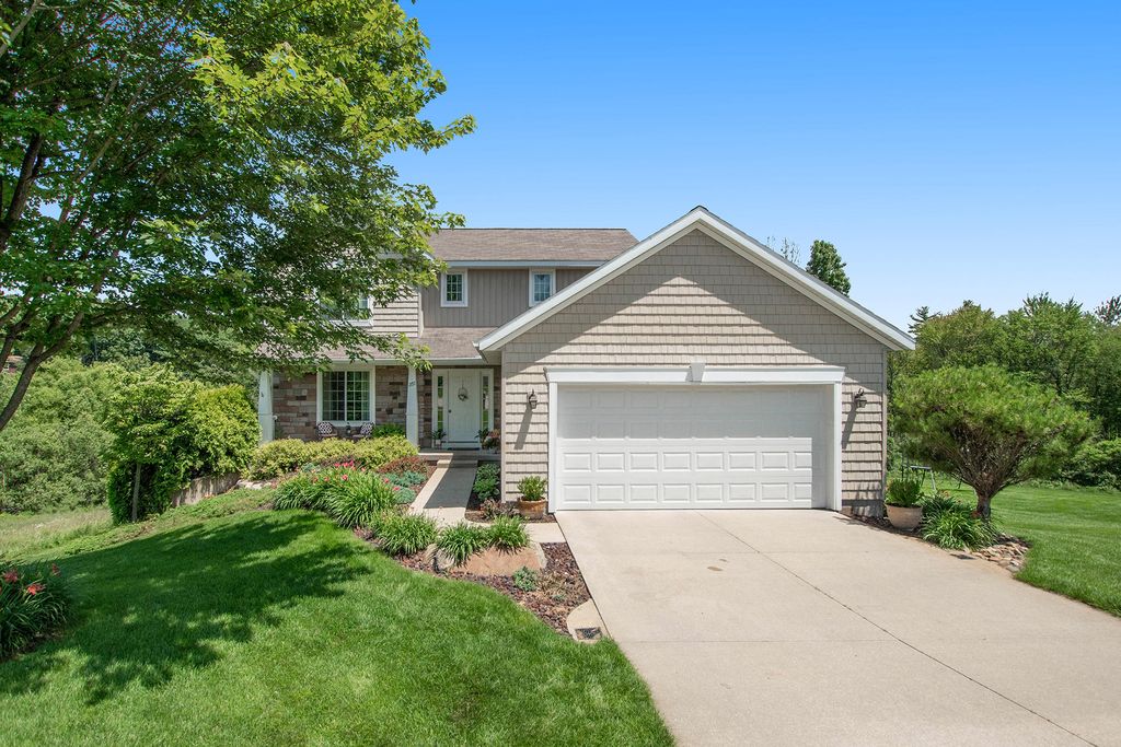 351 Indian Bluffs Dr NE, Sparta, MI 49345 Trulia