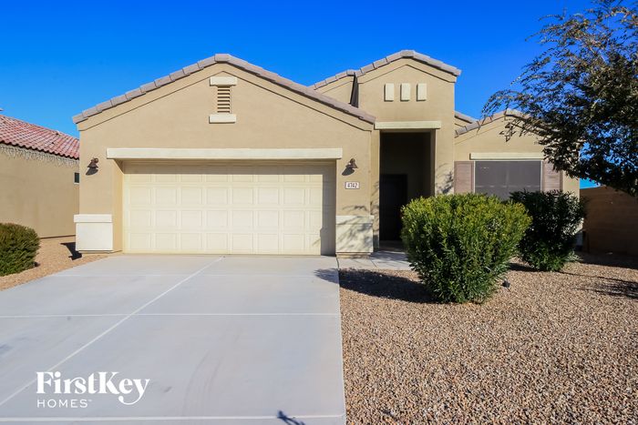 4742 E Pearl Rd, San Tan Valley, AZ 85143