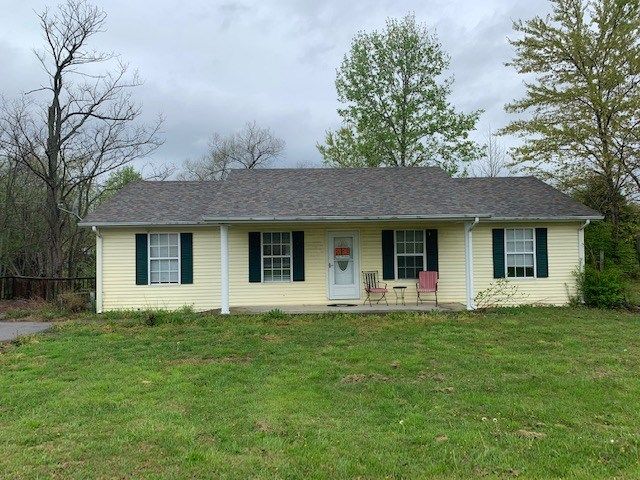 6671 Caneyville Rd, Morgantown, KY 42261