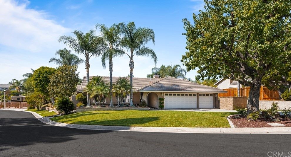 5455 Walnut Ln, Yorba Linda, CA 92886