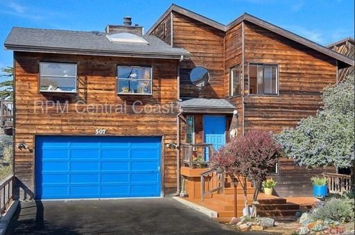 507 Cambridge St, Cambria, CA 93428