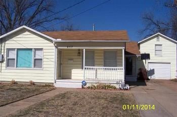 617 Glendale St, Burkburnett, TX 76354