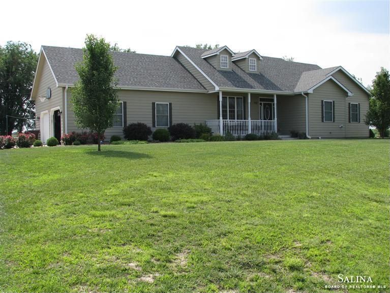 708 Emerald Dr, KS 67456 Trulia