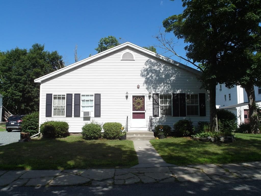 4 Pine St, Medway, MA 02053 Trulia