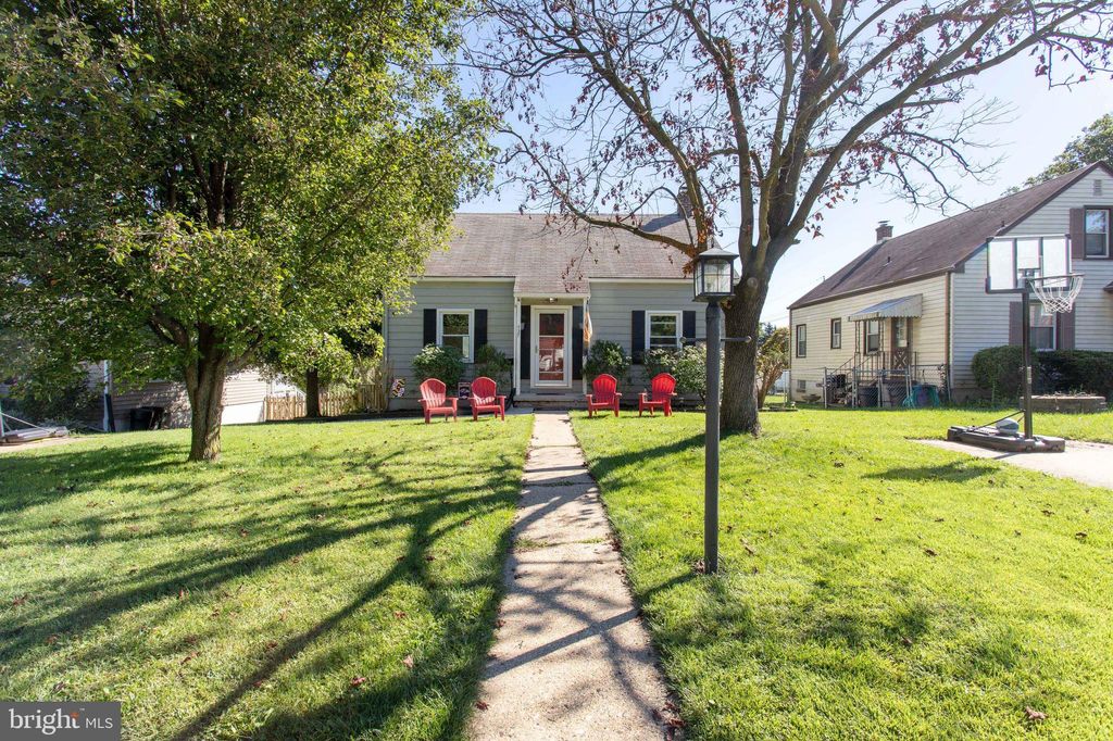 437 Westshire Dr, Baltimore, MD 21228