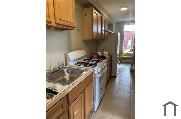 251 Spring St #1, Trenton, NJ 08618