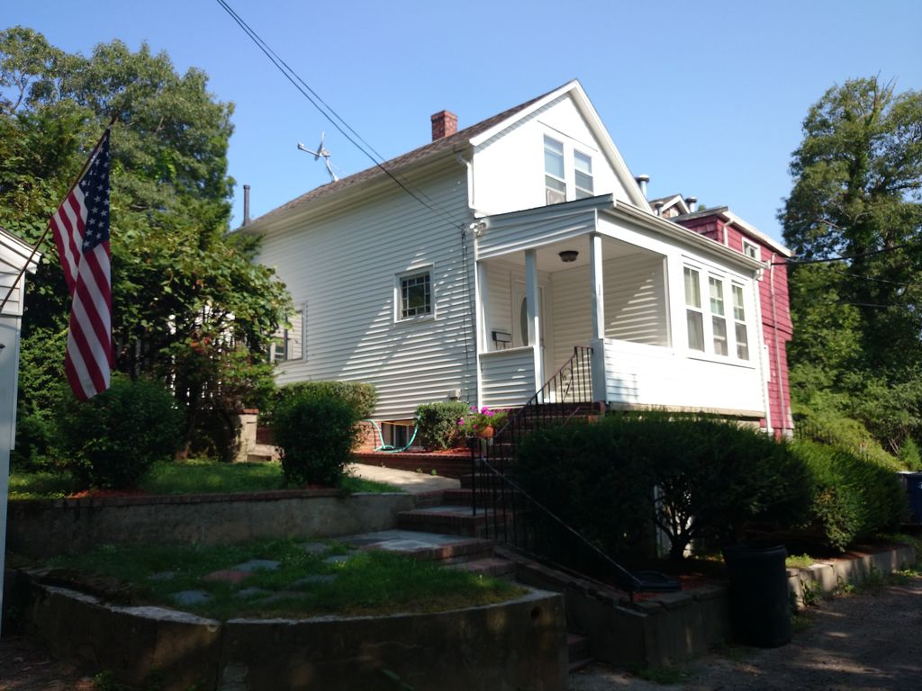 37 Overlook Rd, West Roxbury, MA 02132