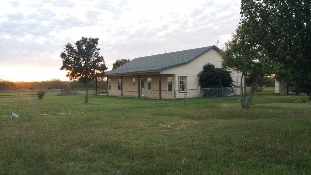 251 Fm 934, Blum, TX 76627 Trulia