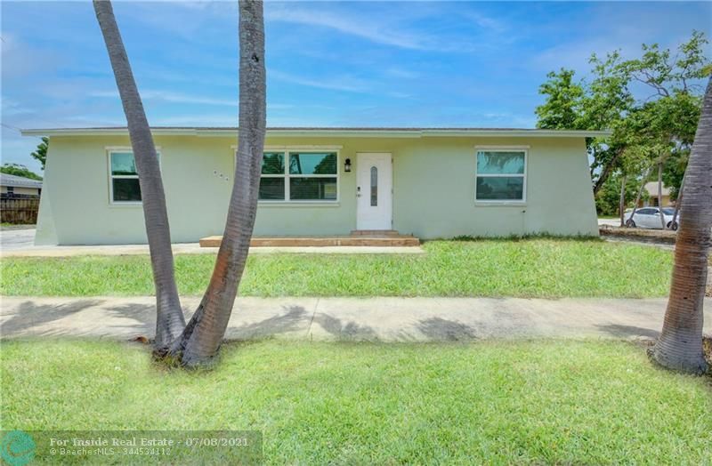 806 20th Ave N, Lake Worth, FL 33460