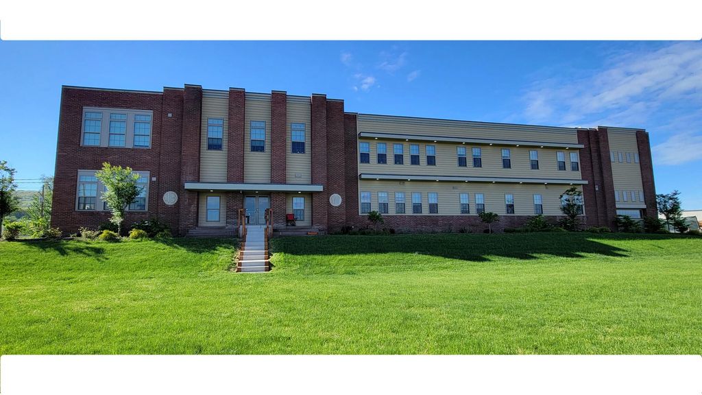 20 Casey Ave #210, Wilkes Barre, PA 18702