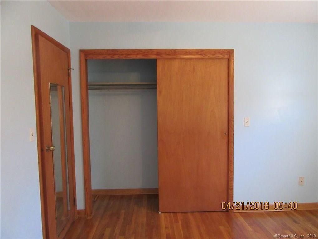 20 Rosewood Dr, Prospect, CT 06712