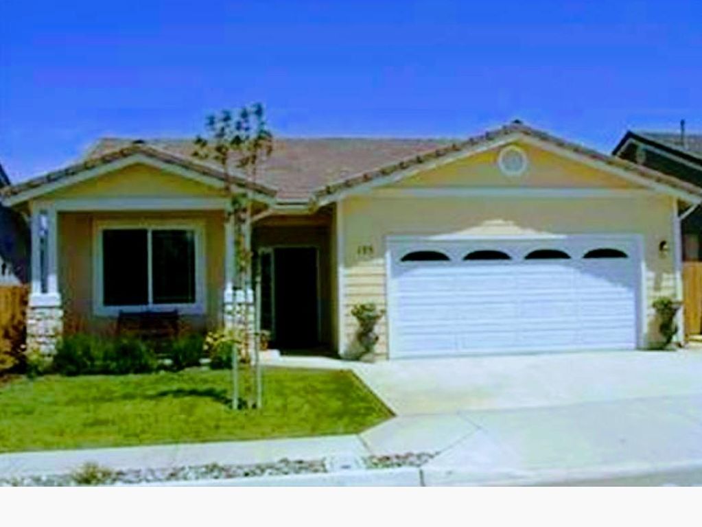 135 Waterfall Rd, Templeton, CA 93465