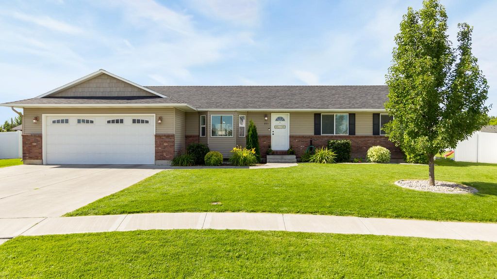 955 N Preston Dr, Idaho Falls, ID 83401 Trulia