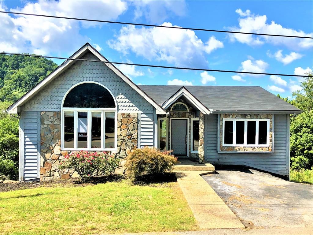 101 Hale Rd, Harold, KY 41635 3 Bed, 2 Bath SingleFamily Home MLS