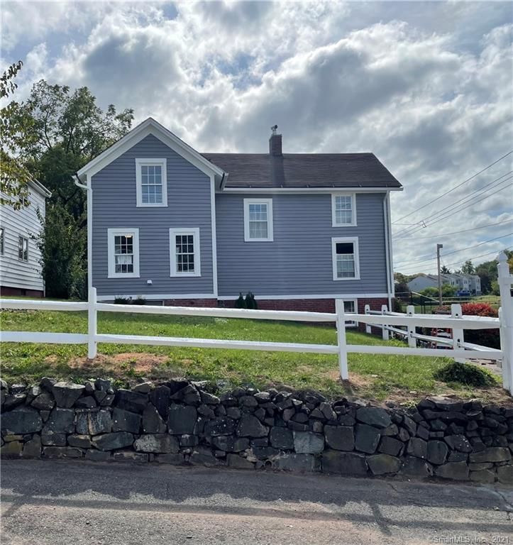 95 Fairview Ave, Hamden, CT 06514