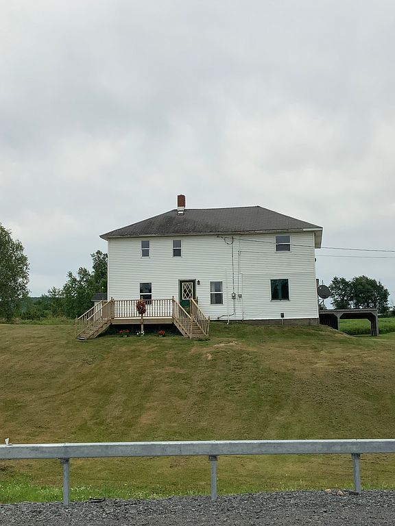 1105 W Hill Rd, Merrill, NY 12955