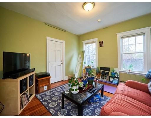 175 Tremont St #1, Somerville, MA 02143