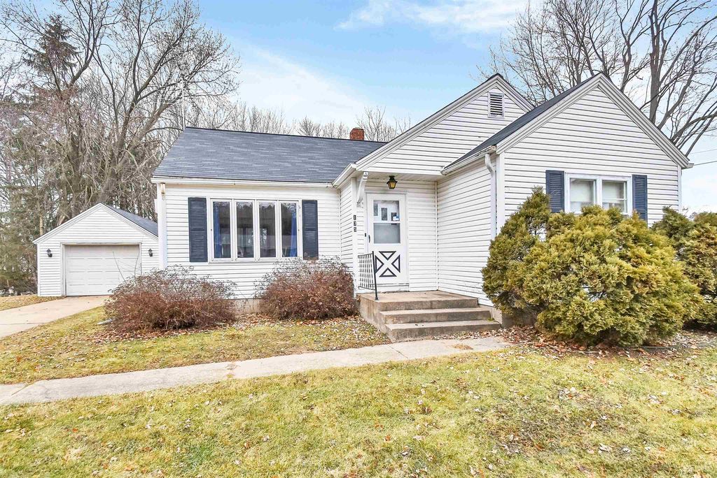 175 Walnut St, Clintonville, WI 54929 Trulia