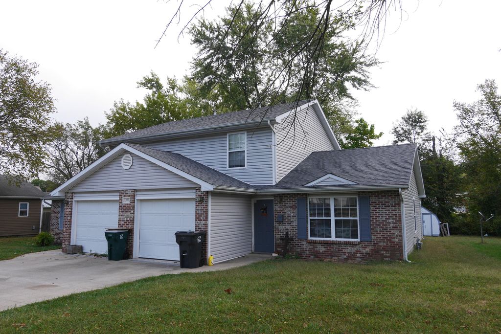 812 McKinley Ave  #2, Moberly, MO 65270