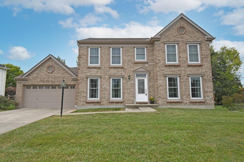 4354 Placepointe Dr, Mason, OH 45040