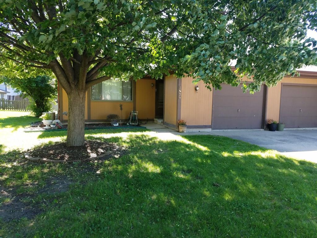 1529 Pebblewood Dr, Sycamore, IL 60178 Trulia