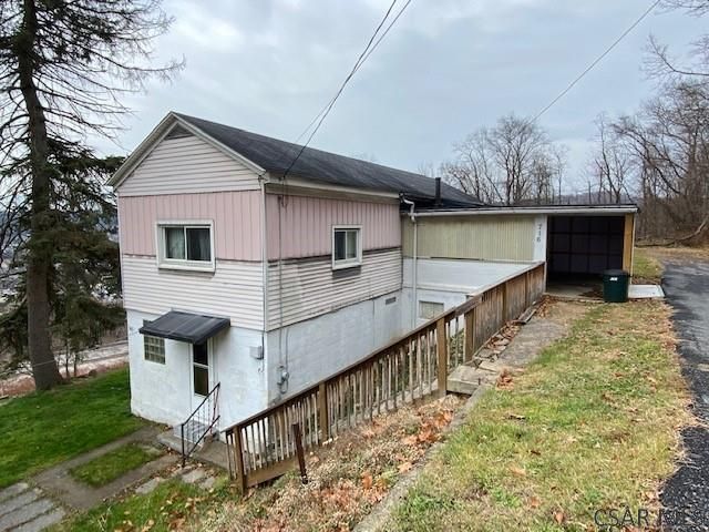 716 Bruce St, Johnstown, PA 15902