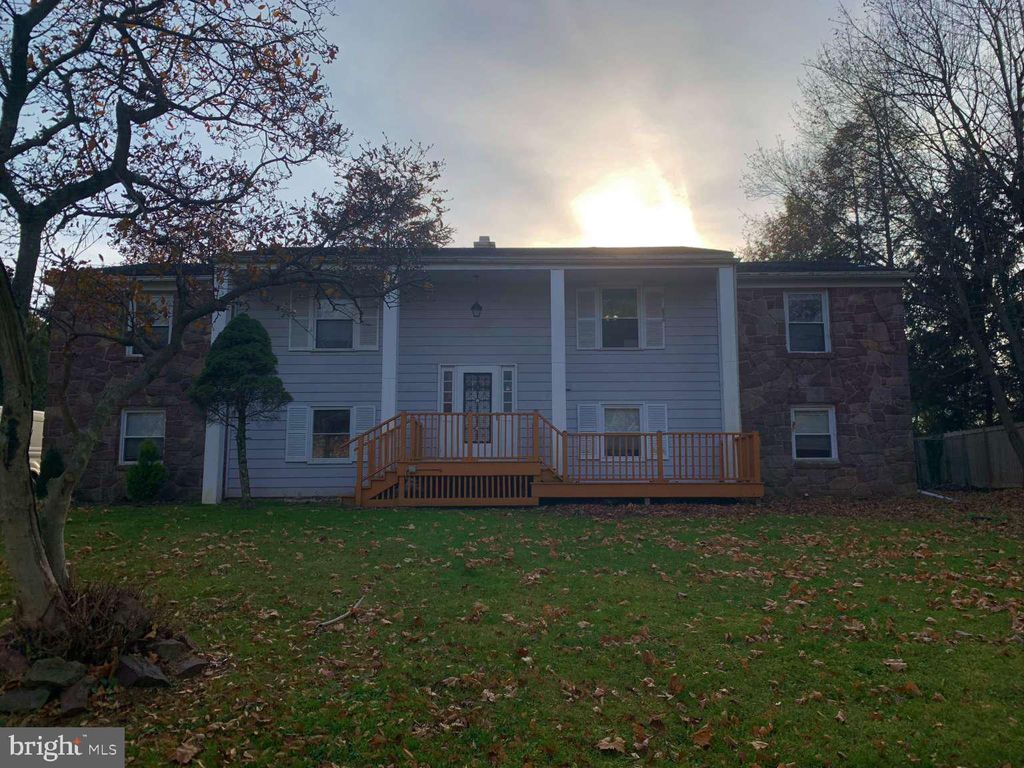 69 E Seven Stars Rd, Phoenixville, PA 19460