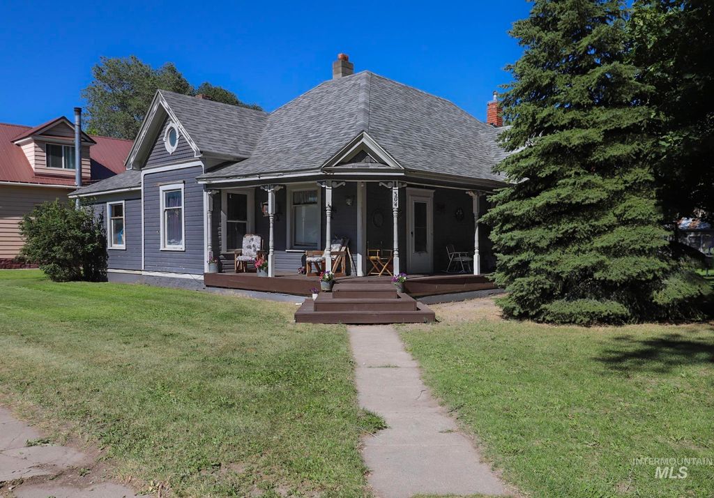 304 N Apple St, Shoshone, ID 83352 MLS 98894433 Trulia