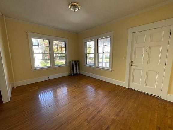 11 Elm St, Dover, NH 03820