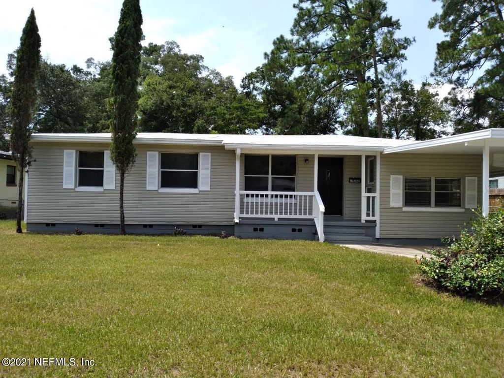 10342 Swarthmore Dr, Jacksonville, FL 32218